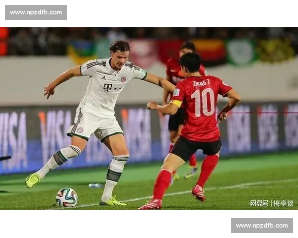 叉车工门将丢 10 球仍获拜仁点赞：业余门将的世俱杯坚守